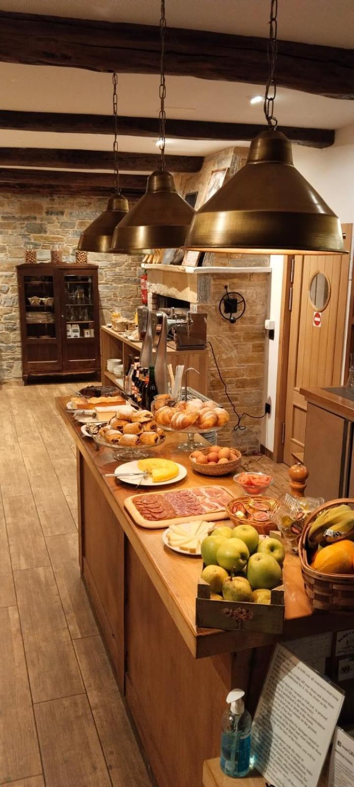 Casa Lixa Hotel Rural Albergue Las Herrerías Екстериор снимка